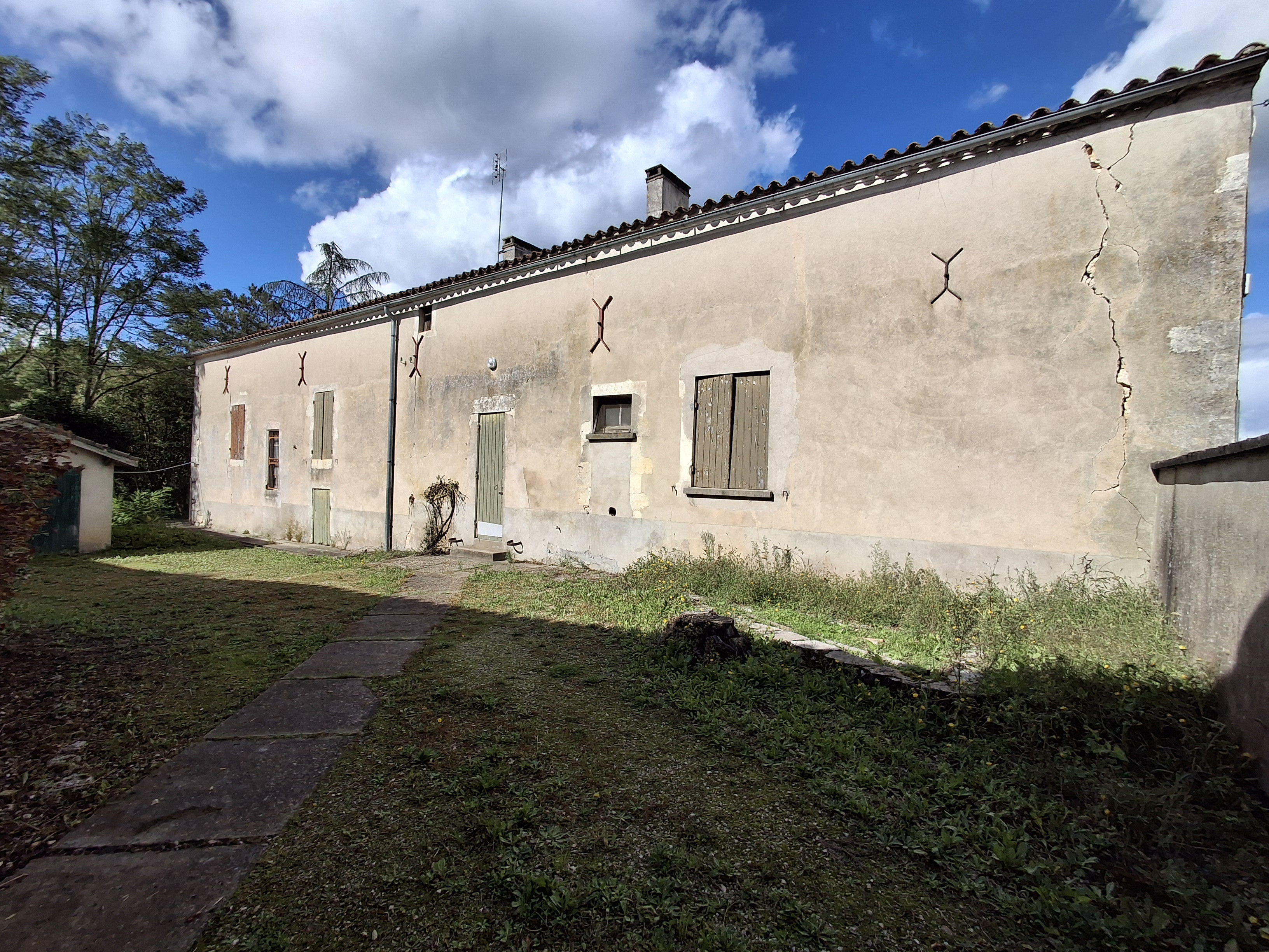 3 Bed, 1 Bath, HouseFor Sale, Duras, Lot-et-Garonne, Aquitaine, 47120