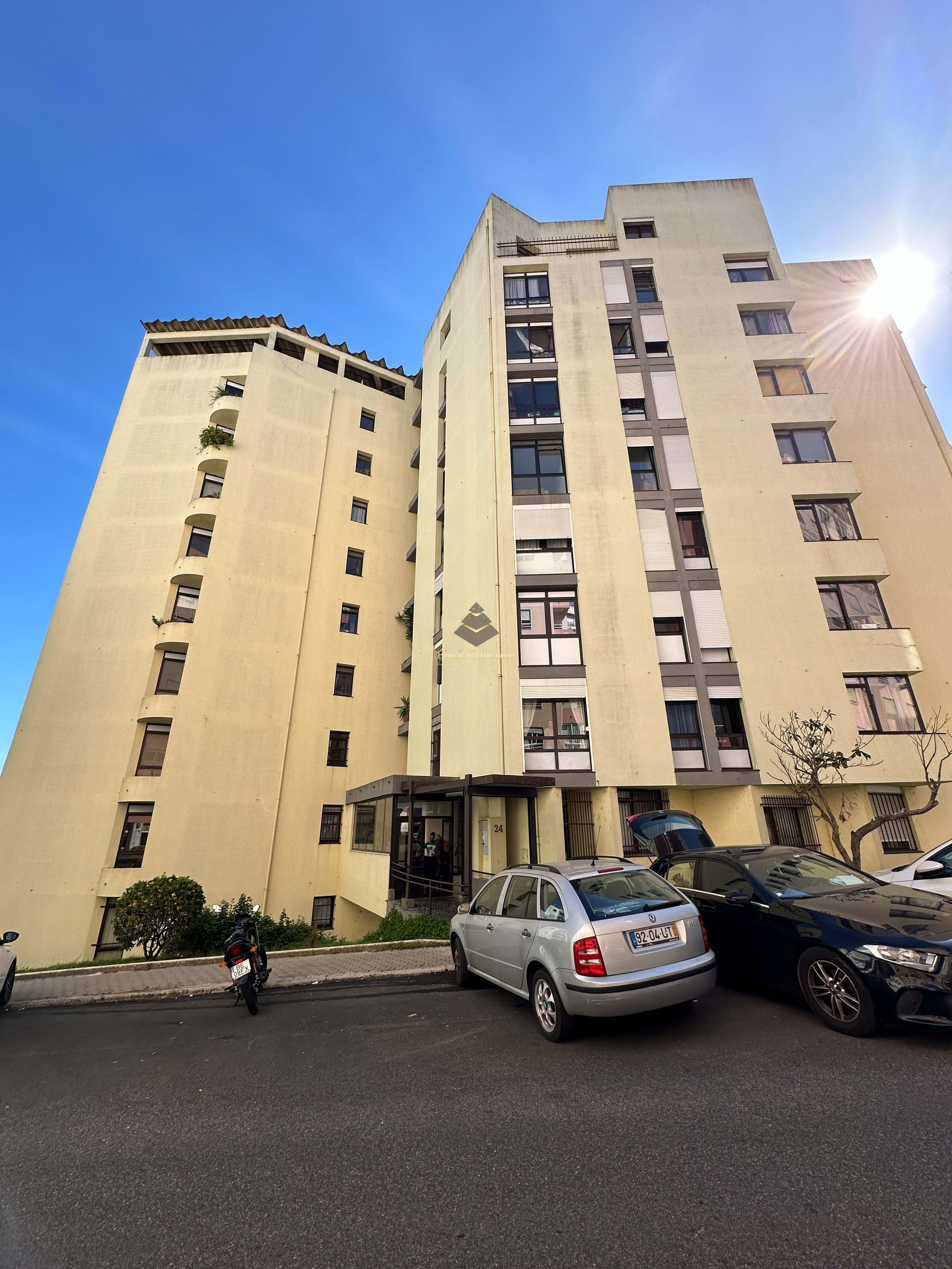 2 Bed, 2 Bath, ApartmentFor Sale, Sintra, Lisboa, 2745-274