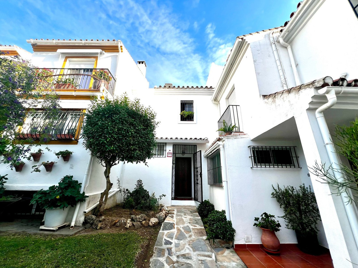 3 Bed, 2 Bath, HouseFor Sale, Diana Park, Malaga