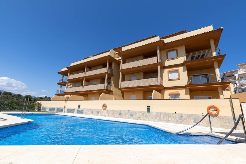 2 Bed, 2 Bath, ApartmentFor Sale, Mijas Costa, Malaga