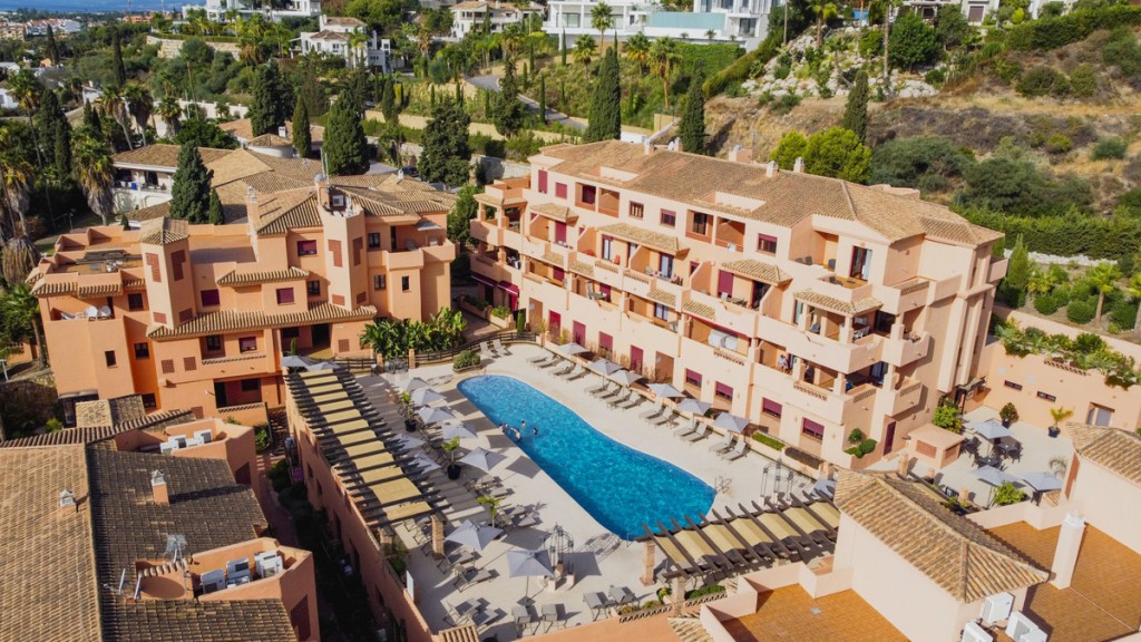 1 Bed, 1 Bath, ApartmentFor Sale, Benahavis, Malaga