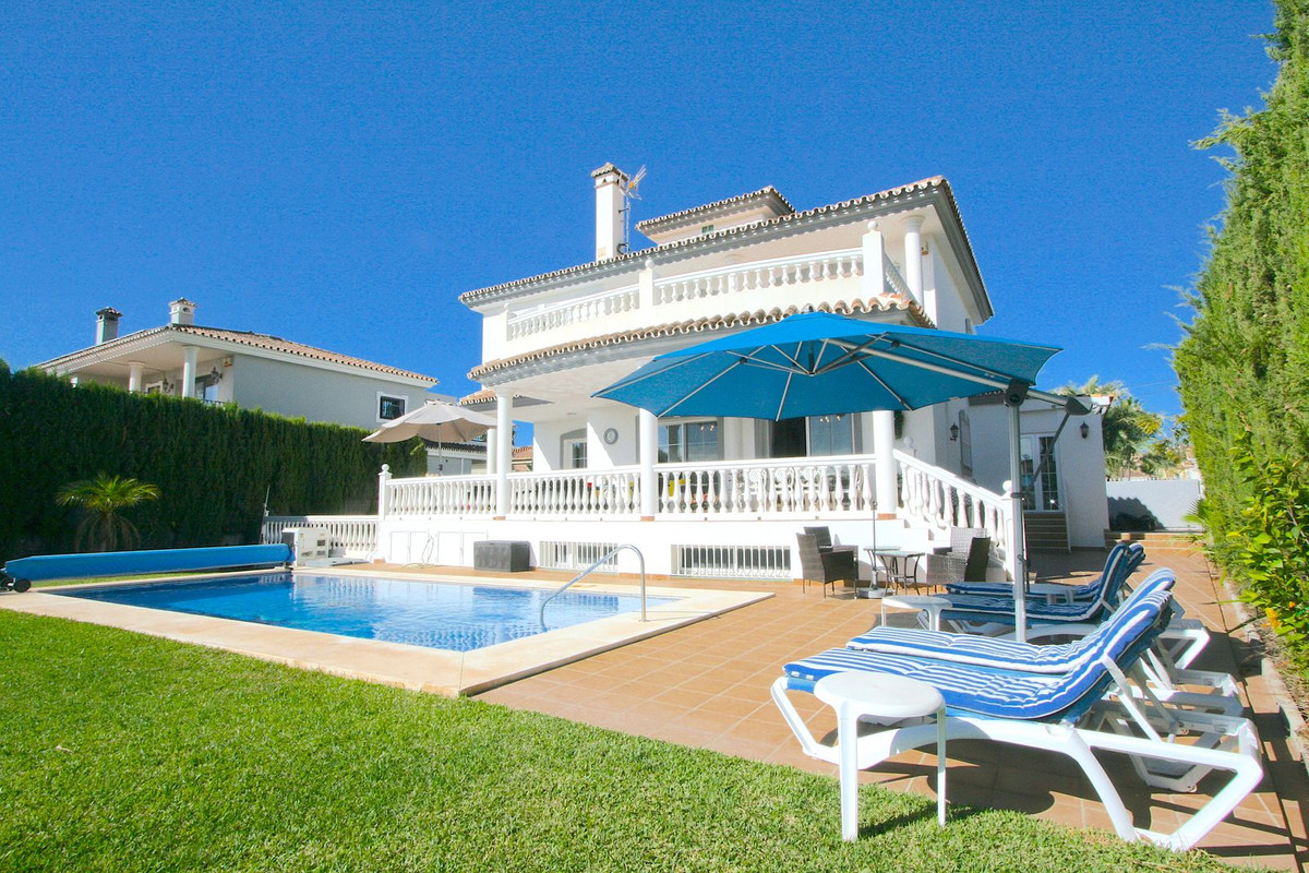 5 Bed, 4 Bath, HouseFor Sale, Mijas Golf, Malaga