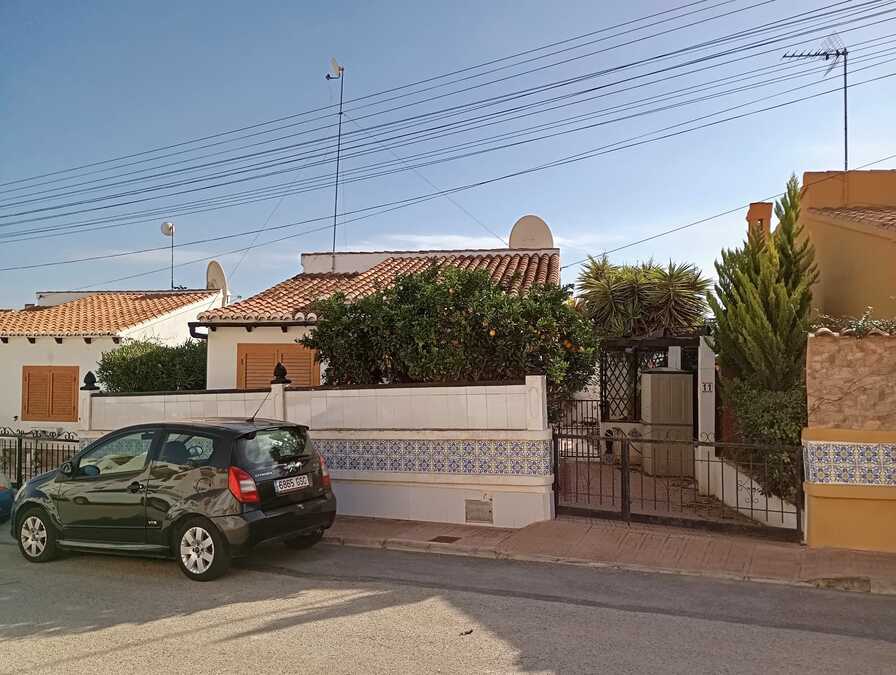 2 Bed, 1 Bath, HouseFor Sale, Los Balcones, Alicante