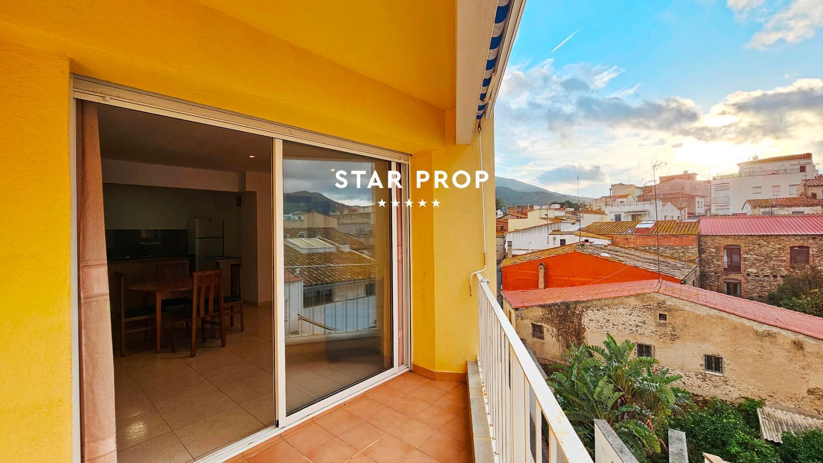 2 Bed, 1 Bath, ApartmentFor Sale, Llançà, Girona