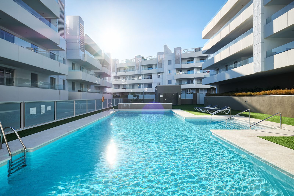 3 Bed, 2 Bath, ApartmentFor Sale, San Pedro de Alcantara, Malaga