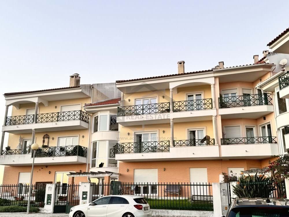 3 Bed, 3 Bath, ApartmentFor Sale, Caldas da Rainha, Leiria