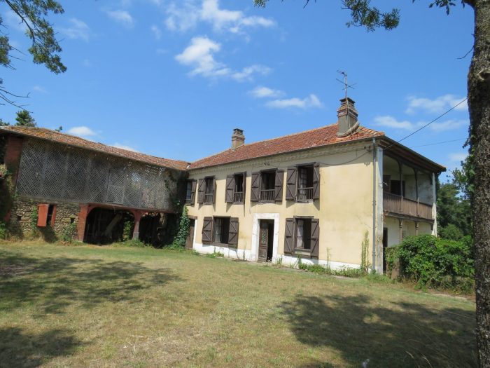 5 Bed, 1 Bath, HouseFor Sale, Castelnau-Magnoac, Hautes-Pyrenees, Midi-Pyrenees, 65230