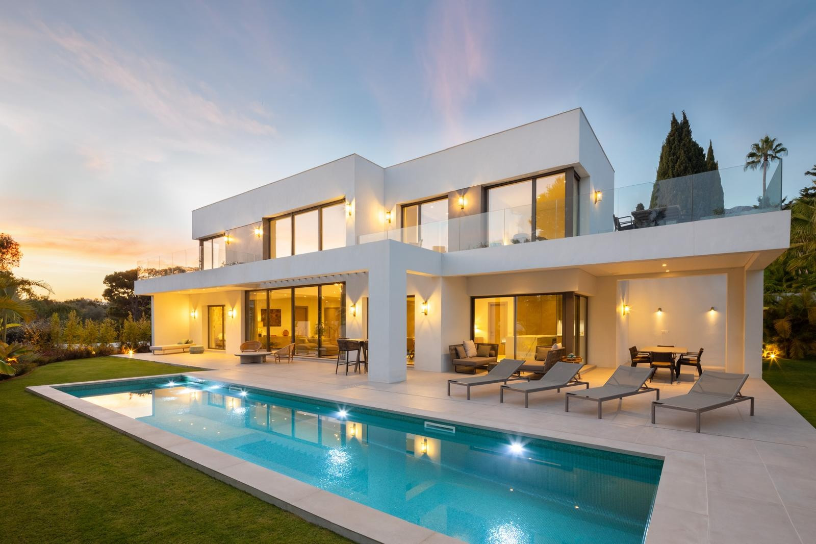 5 Bed, 6 Bath, HouseFor Sale, Marbella, Malaga