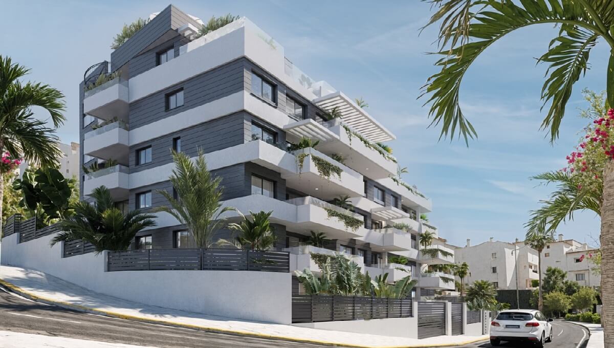 2 Bed, 1 Bath, ApartmentFor Sale, Estepona, Malaga