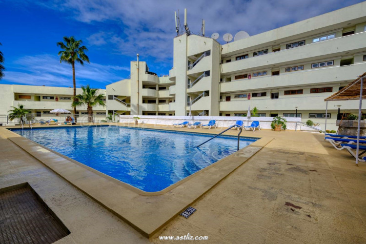 1 Bed, 1 Bath, ApartmentFor Sale, Aptos. Arenas Negras, Playa De La Arena