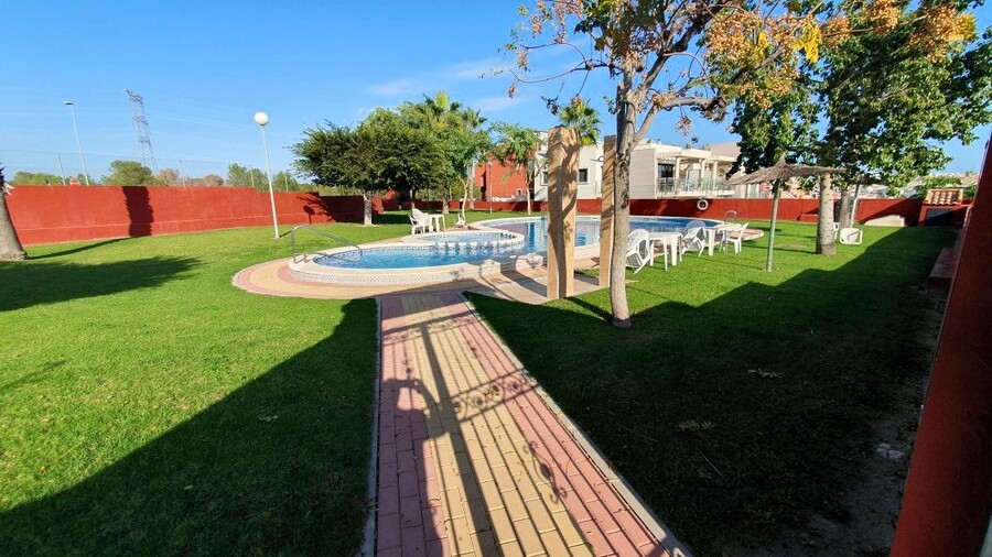 2 Bed, 2 Bath, ApartmentFor Sale, Los Altos, Alicante