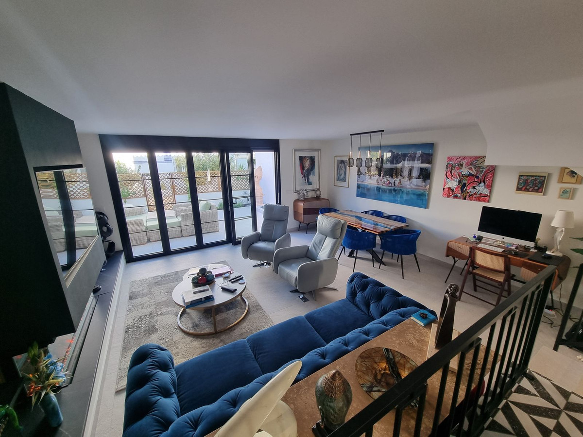 4 Bed, 3 Bath, HouseFor Sale, Casares Playa, Malaga