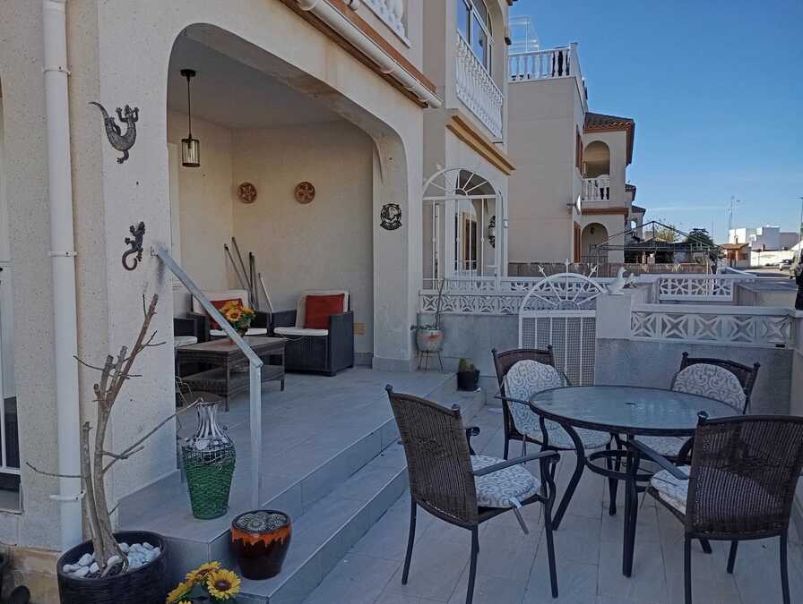 2 Bed, 1 Bath, ApartmentFor Sale, Daya Vieja, Alicante