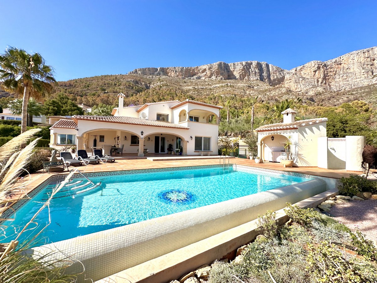 6 Bed, 4 Bath, HouseFor Sale, Javea, Alicante