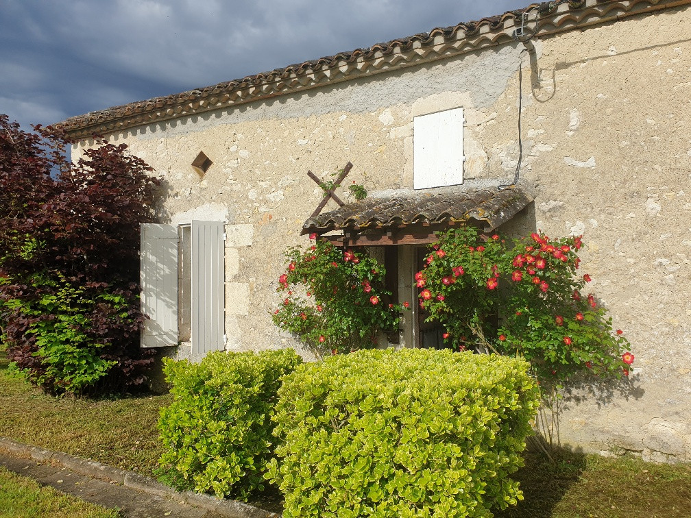 3 Bed, 1 Bath, HouseFor Sale, Lalandusse, Lot-et-Garonne, Aquitaine, 47330
