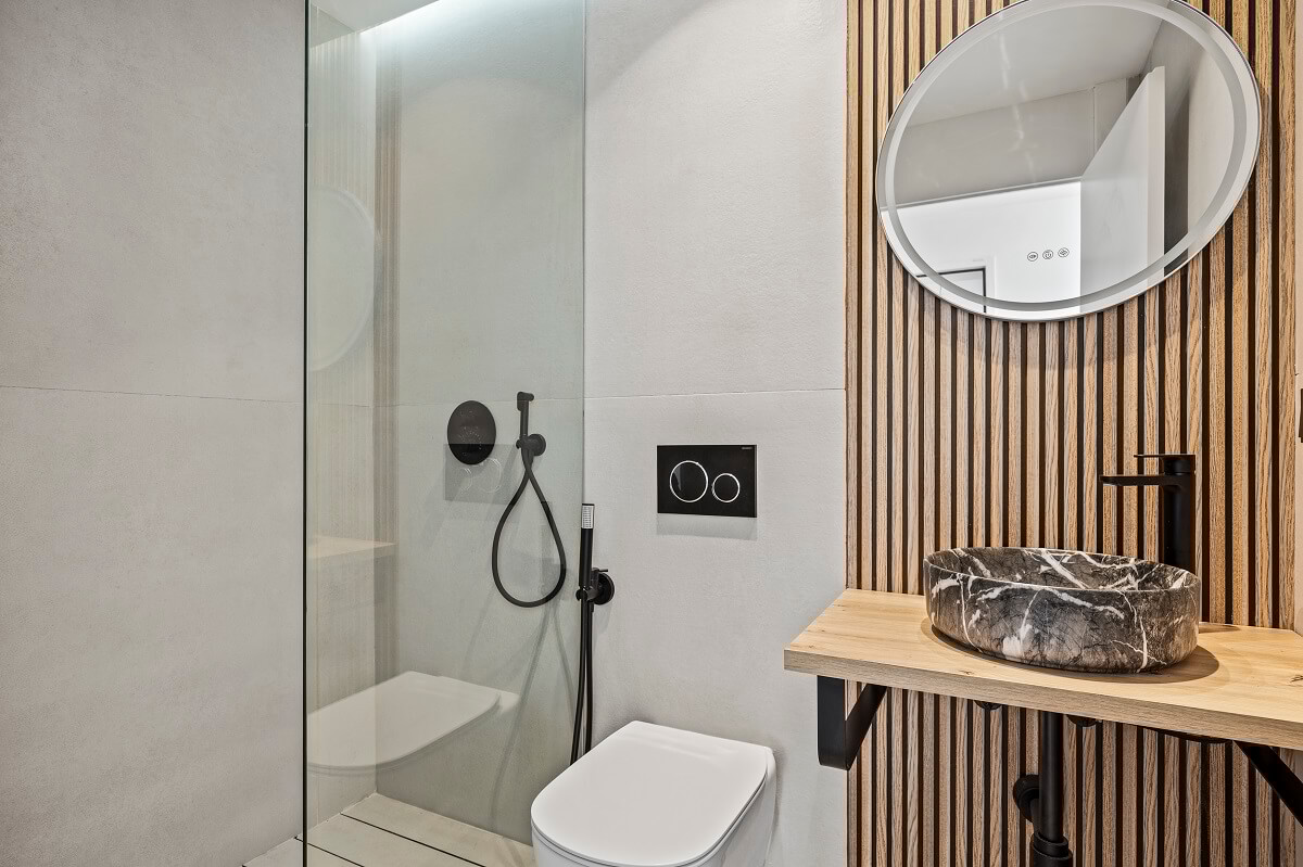 3 Bed, 2 Bath, ApartmentFor Sale, Estepona, Malaga