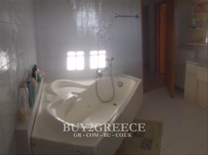 3 Bed, 1 Bath, ApartmentFor Sale, Tamynes
