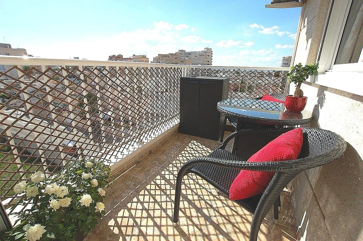 2 Bed, 1 Bath, ApartmentFor Sale, Torrevieja, Alicante