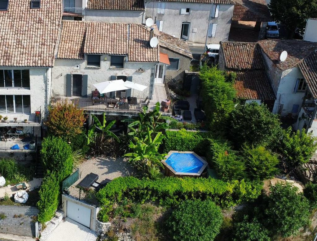 3 Bed, 2 Bath, HouseFor Sale, Castelnaud de gratecambe, Lot-et-Garonne, Aquitaine, 47290