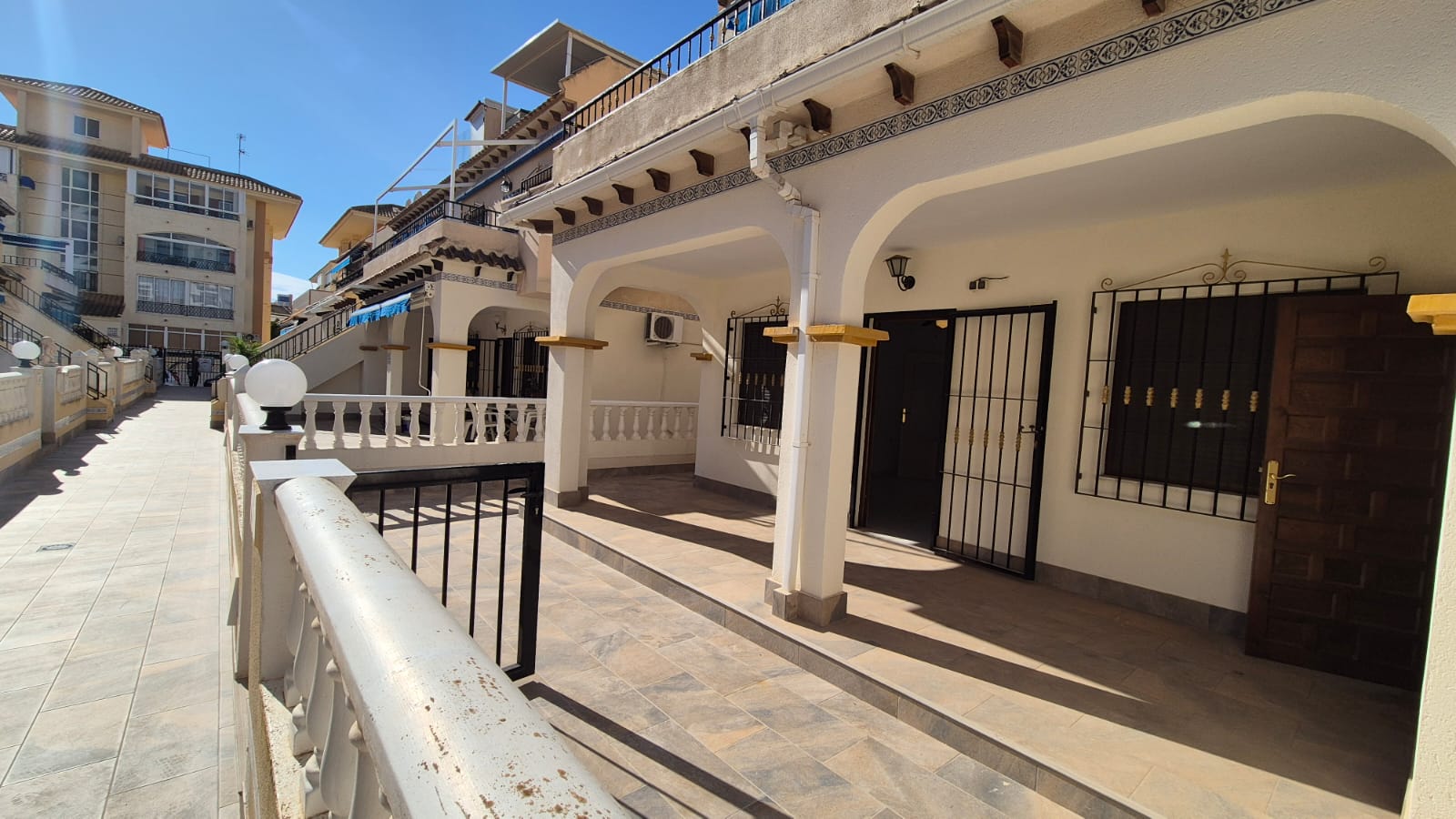 2 Bed, 1 Bath, HouseFor Sale, Torrevieja, Alicante