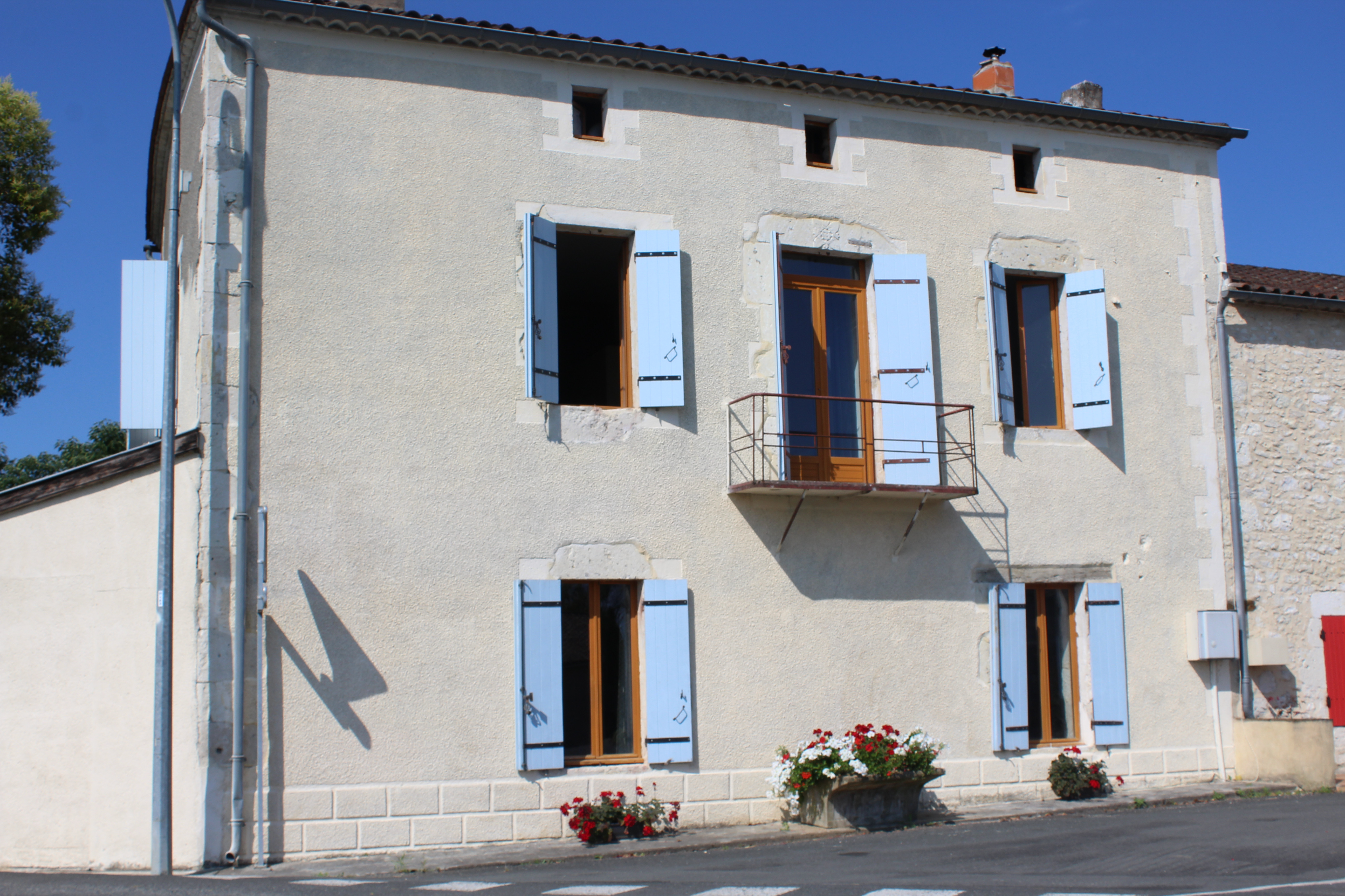3 Bed, 2 Bath, HouseFor Sale, Villereal, Lot-et-Garonne, Aquitaine, 47210
