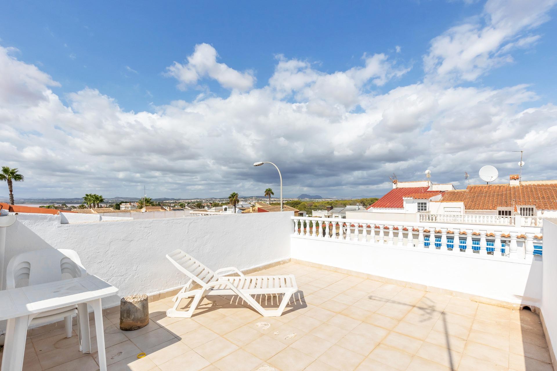 2 Bed, 1 Bath, HouseFor Sale, Torrevieja, Alicante