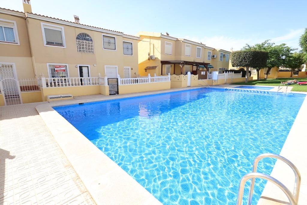 3 Bed, 2 Bath, HouseFor Sale, San Miguel de Salinas, Alicante