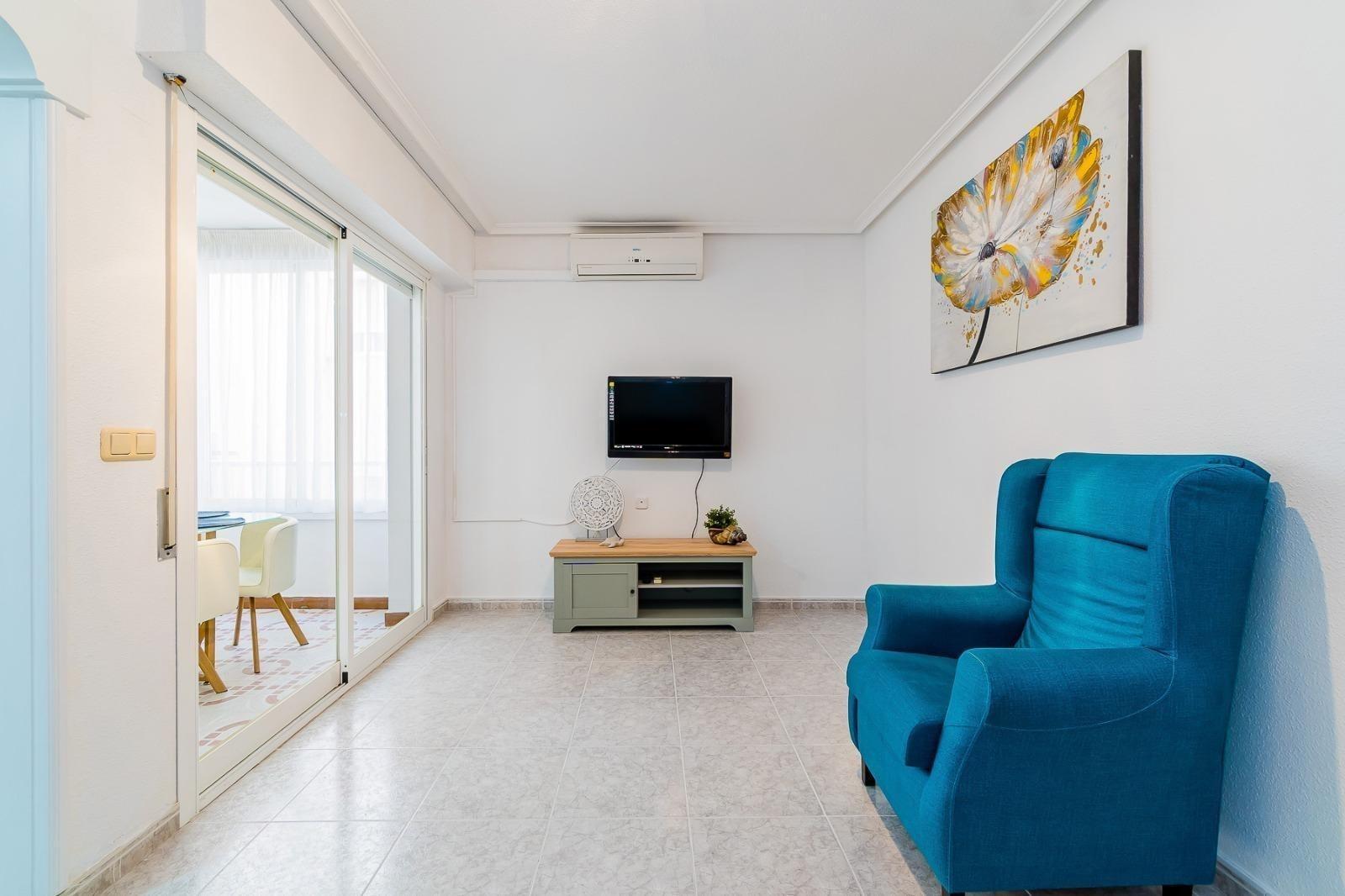 1 Bed, 1 Bath, ApartmentFor Sale, Torrevieja, Alicante