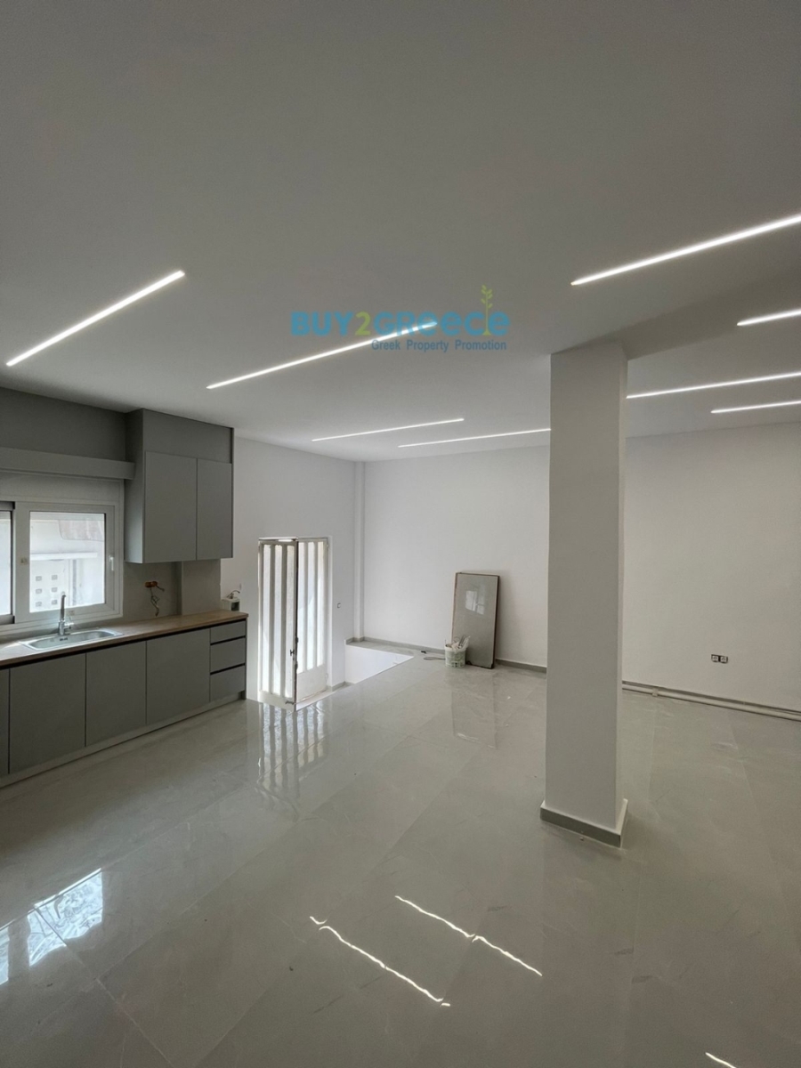 3 Bed, 2 Bath, ApartmentFor Sale, Piraeus