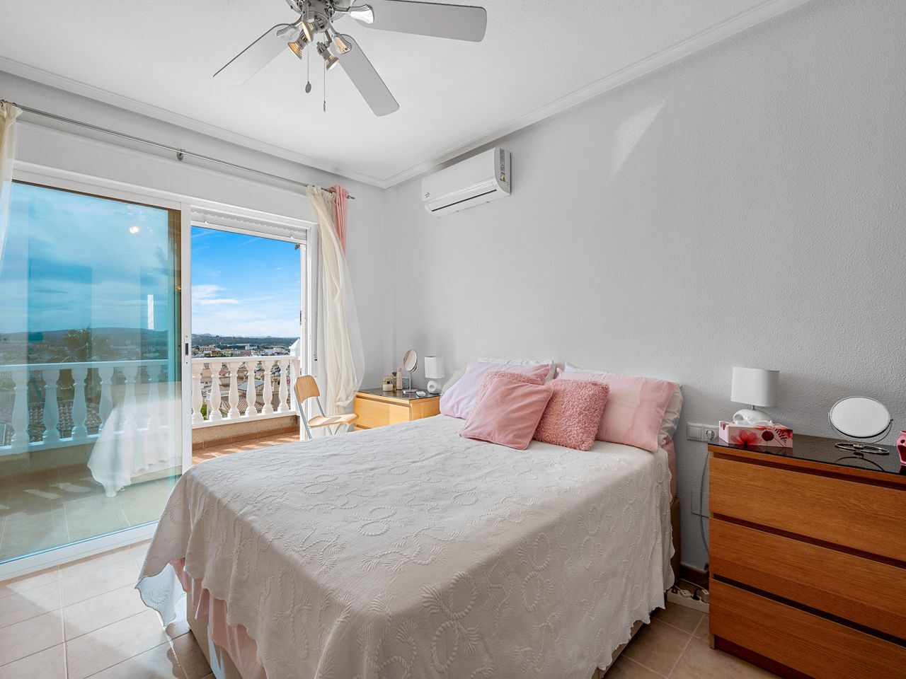 3 Bed, 3 Bath, HouseFor Sale, Rojales, Alicante