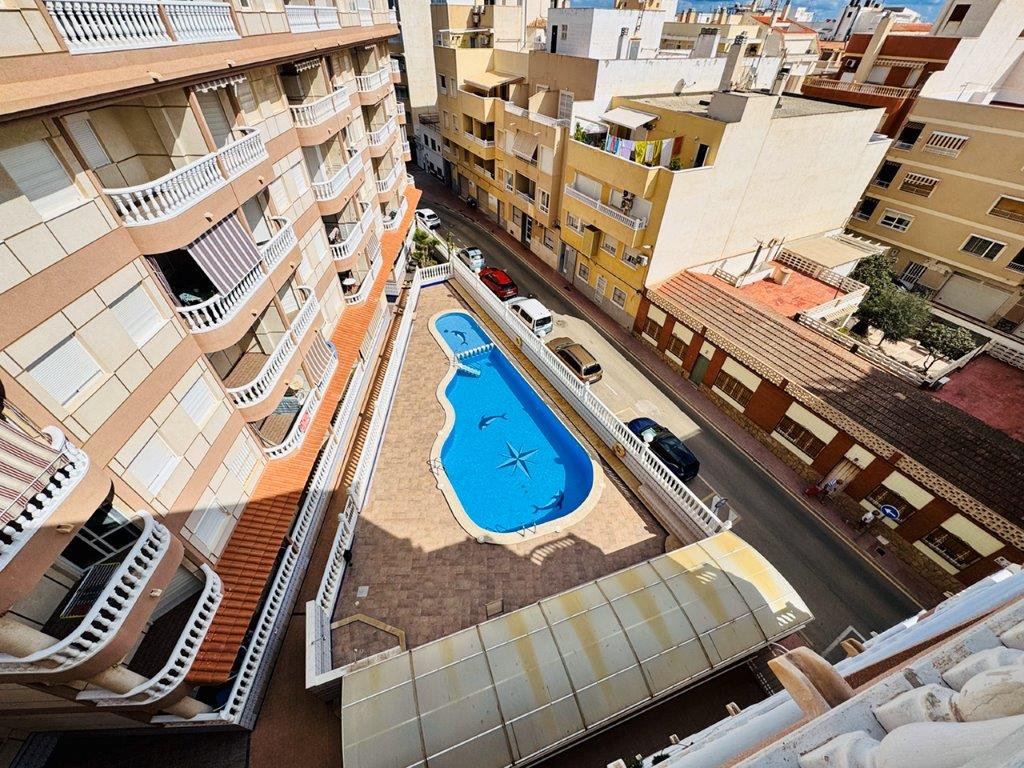 2 Bed, 1 Bath, ApartmentFor Sale, La Mata, Alicante