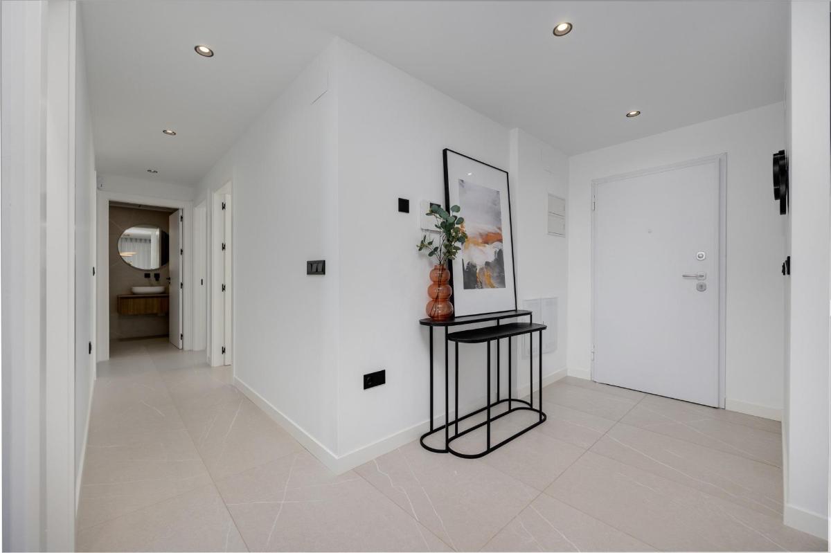 3 Bed, 2 Bath, HouseFor Sale, Torrevieja, Costa Blanca