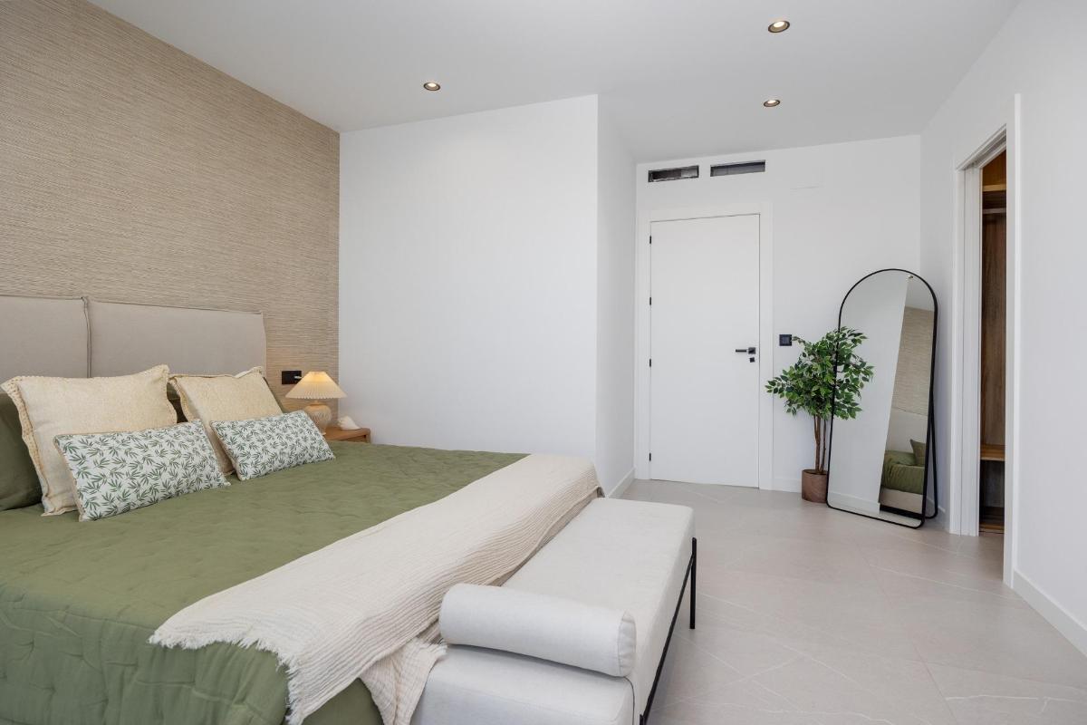 3 Bed, 2 Bath, HouseFor Sale, Torrevieja, Costa Blanca