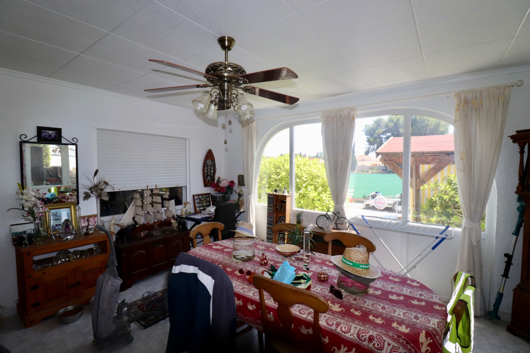 4 Bed, 3 Bath, HouseFor Sale, Las Heredades, Alicante