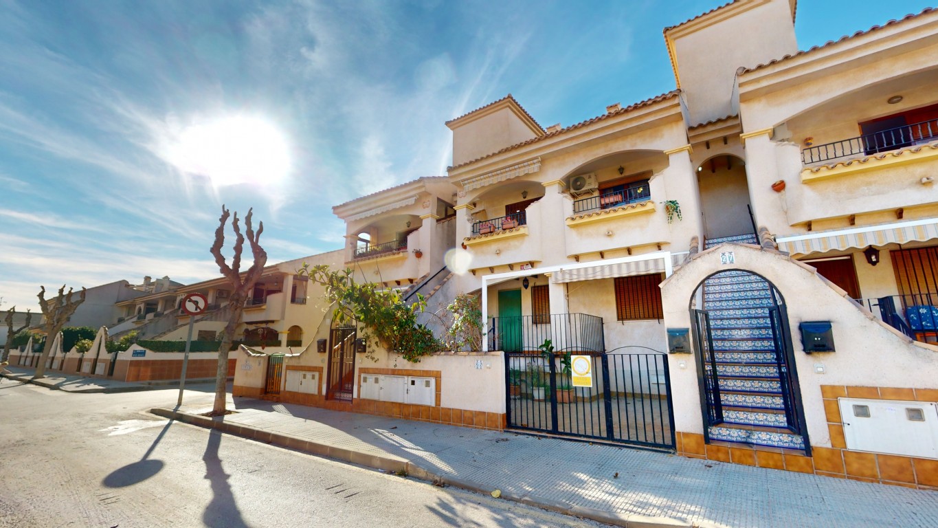 3 Bed, 2 Bath, ApartmentFor Sale, Los Alcazares, Murcia