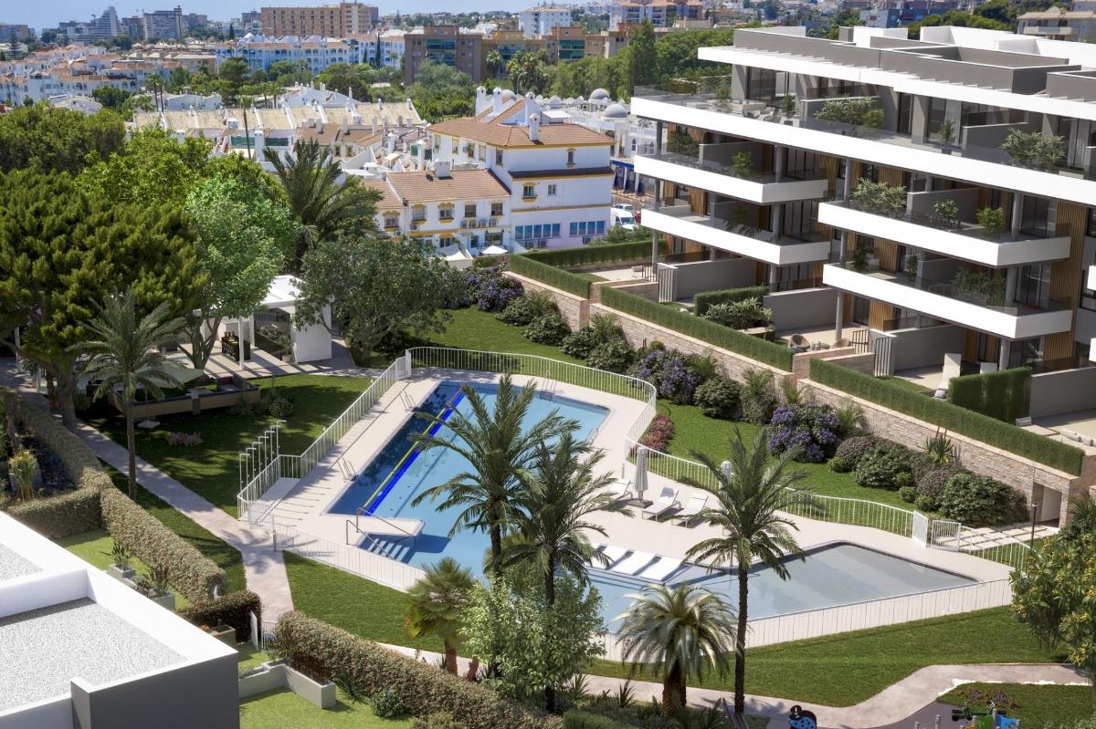 3 Bed, 2 Bath, ApartmentFor Sale, Torremolinos, Costa del Sol
