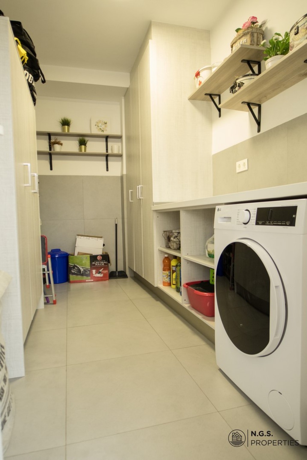 3 Bed, 3 Bath, ApartmentFor Sale, Jacarilla, Alicante