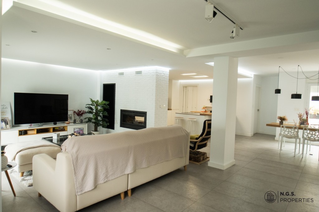 3 Bed, 3 Bath, ApartmentFor Sale, Jacarilla, Alicante