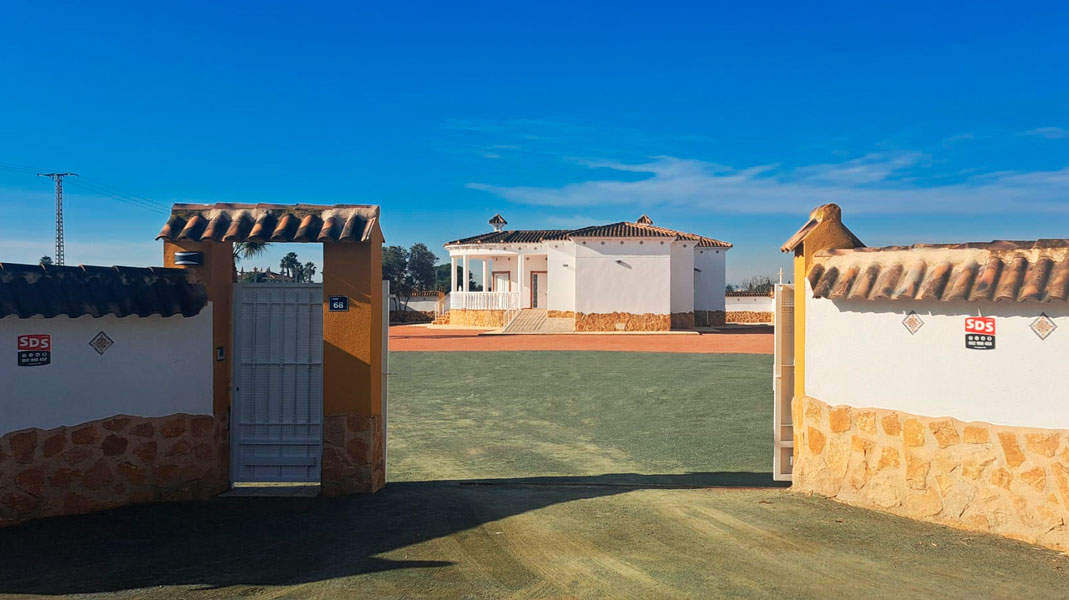 3 Bed, 2 Bath, HouseFor Sale, Catral, Alicante