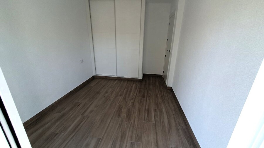 4 Bed, 2 Bath, HouseFor Sale, Torrevieja, Alicante