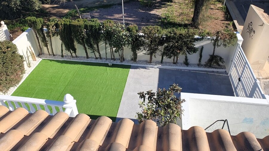 4 Bed, 2 Bath, HouseFor Sale, Torrevieja, Alicante