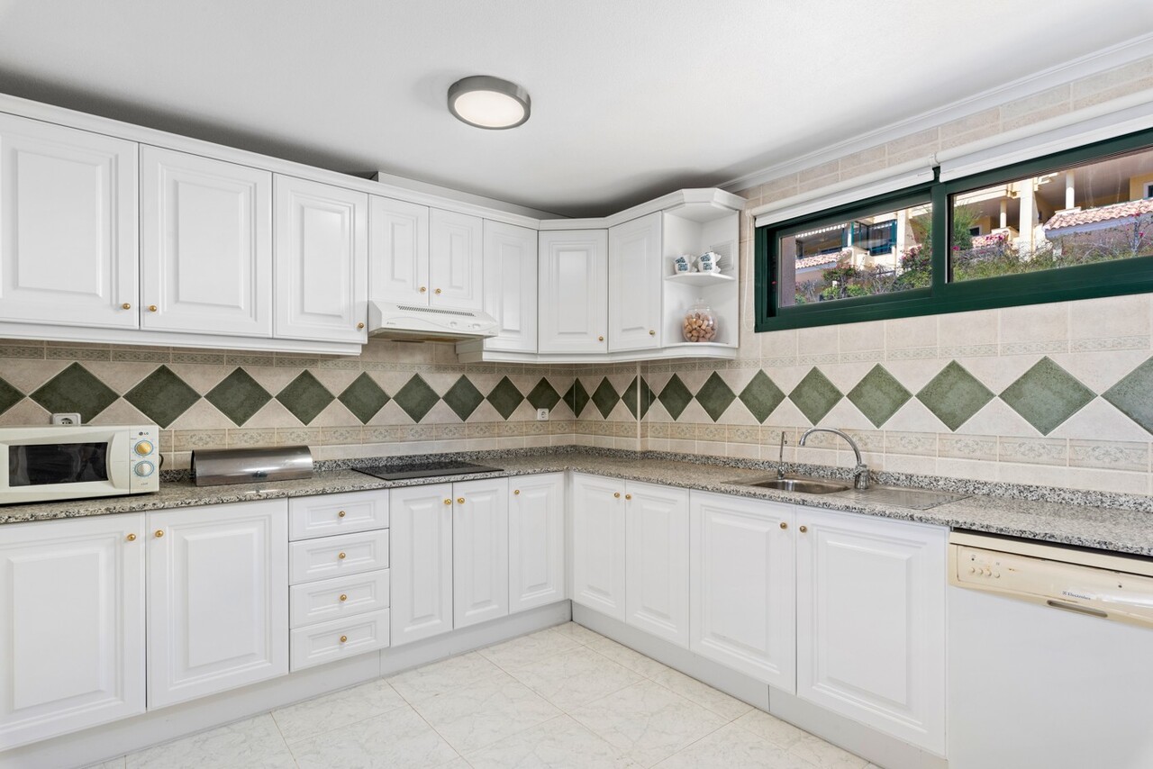 2 Bed, 2 Bath, ApartmentFor Sale, Campoamor, Alicante