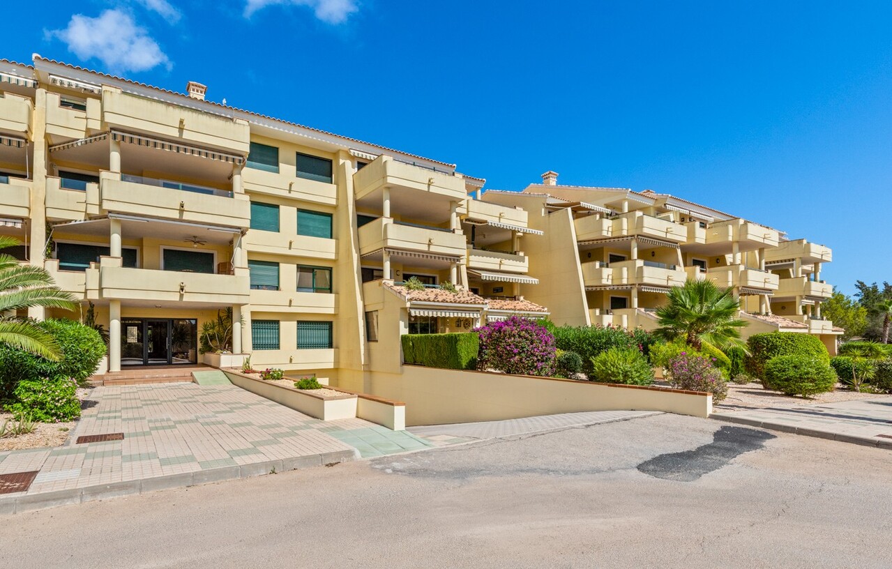 2 Bed, 2 Bath, ApartmentFor Sale, Campoamor, Alicante