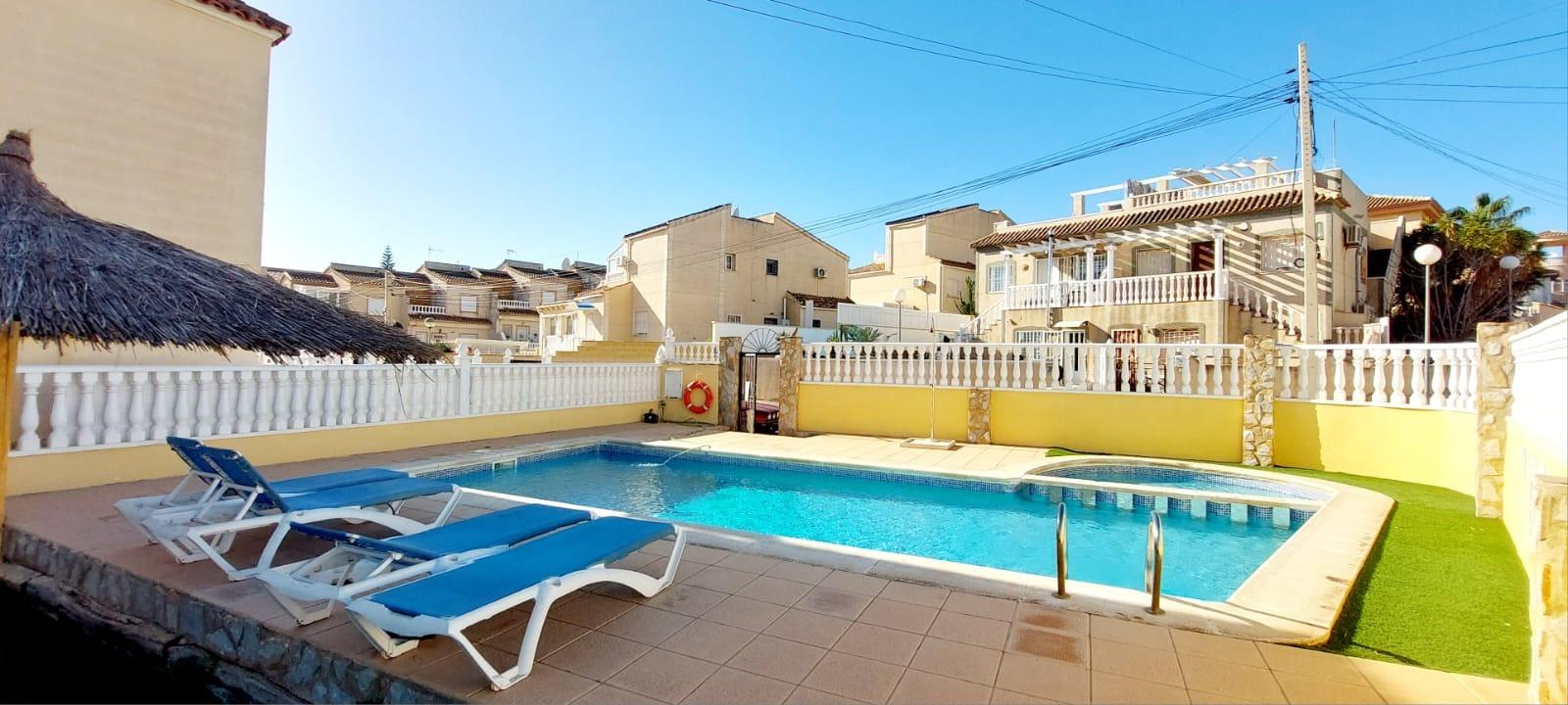 2 Bed, 1 Bath, HouseFor Sale, San Miguel de Salinas, Alicante