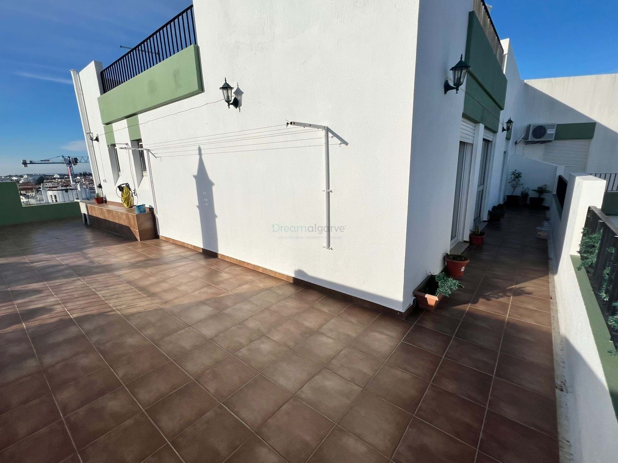 2 Bed, 2 Bath, ApartmentFor Sale, Portimao, Faro, 8500-795