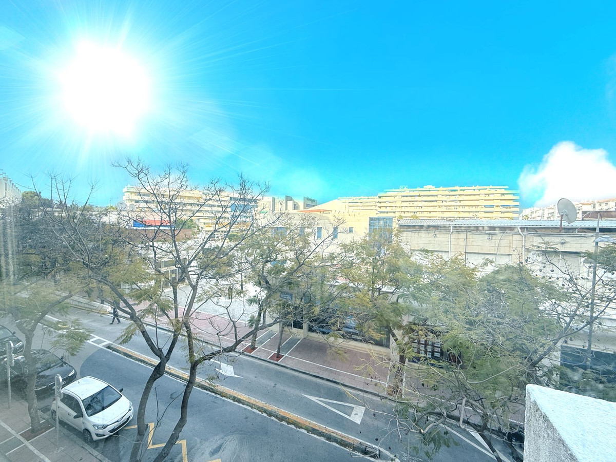 2 Bed, 2 Bath, ApartmentFor Sale, Puerto Banus, Malaga