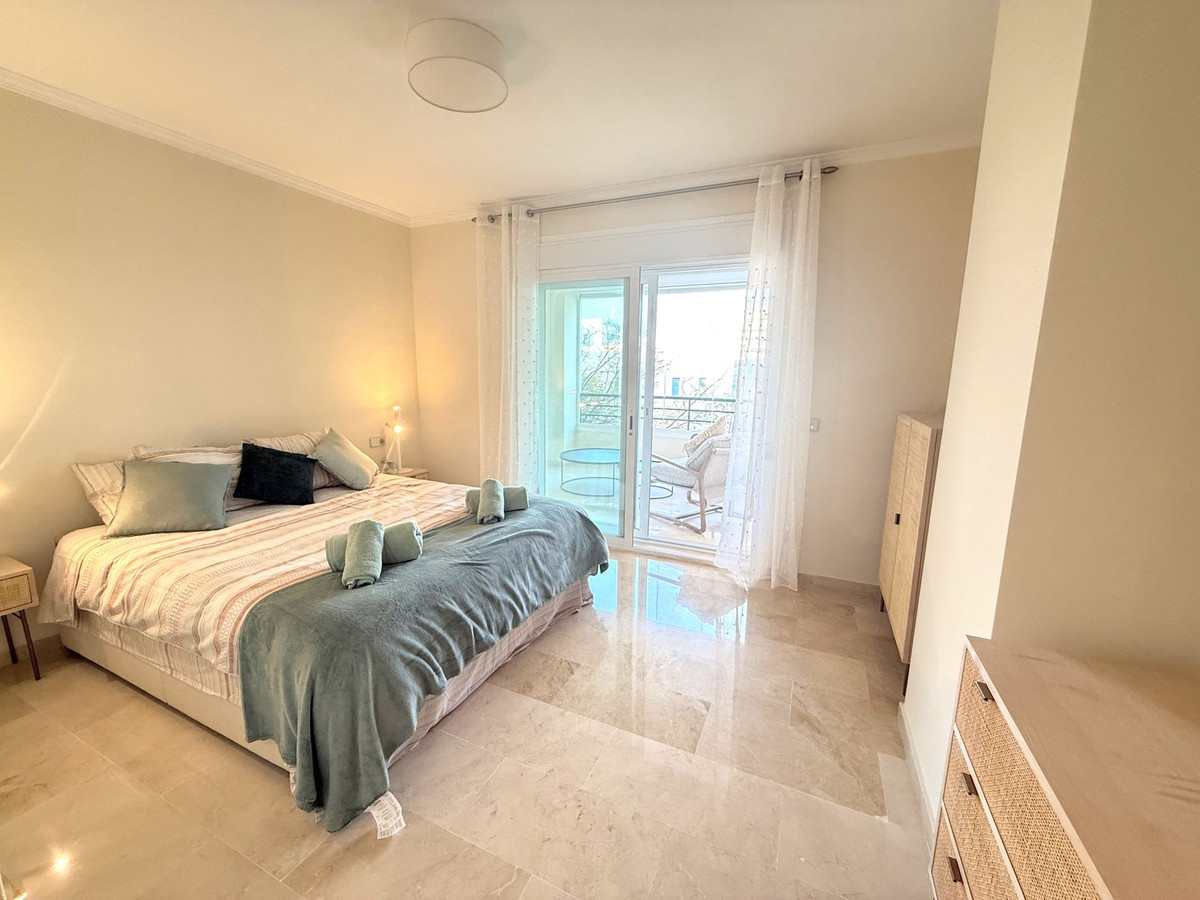 2 Bed, 2 Bath, ApartmentFor Sale, Puerto Banus, Malaga