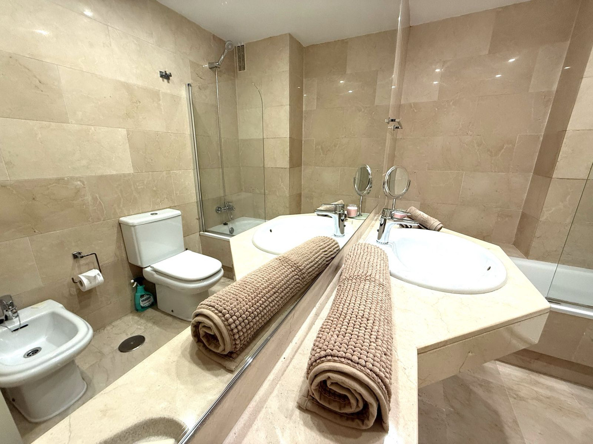 2 Bed, 2 Bath, ApartmentFor Sale, Puerto Banus, Malaga