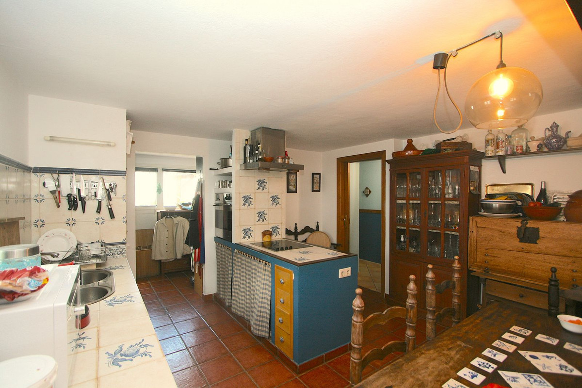 4 Bed, 4 Bath, HouseFor Sale, Mijas Costa, Malaga