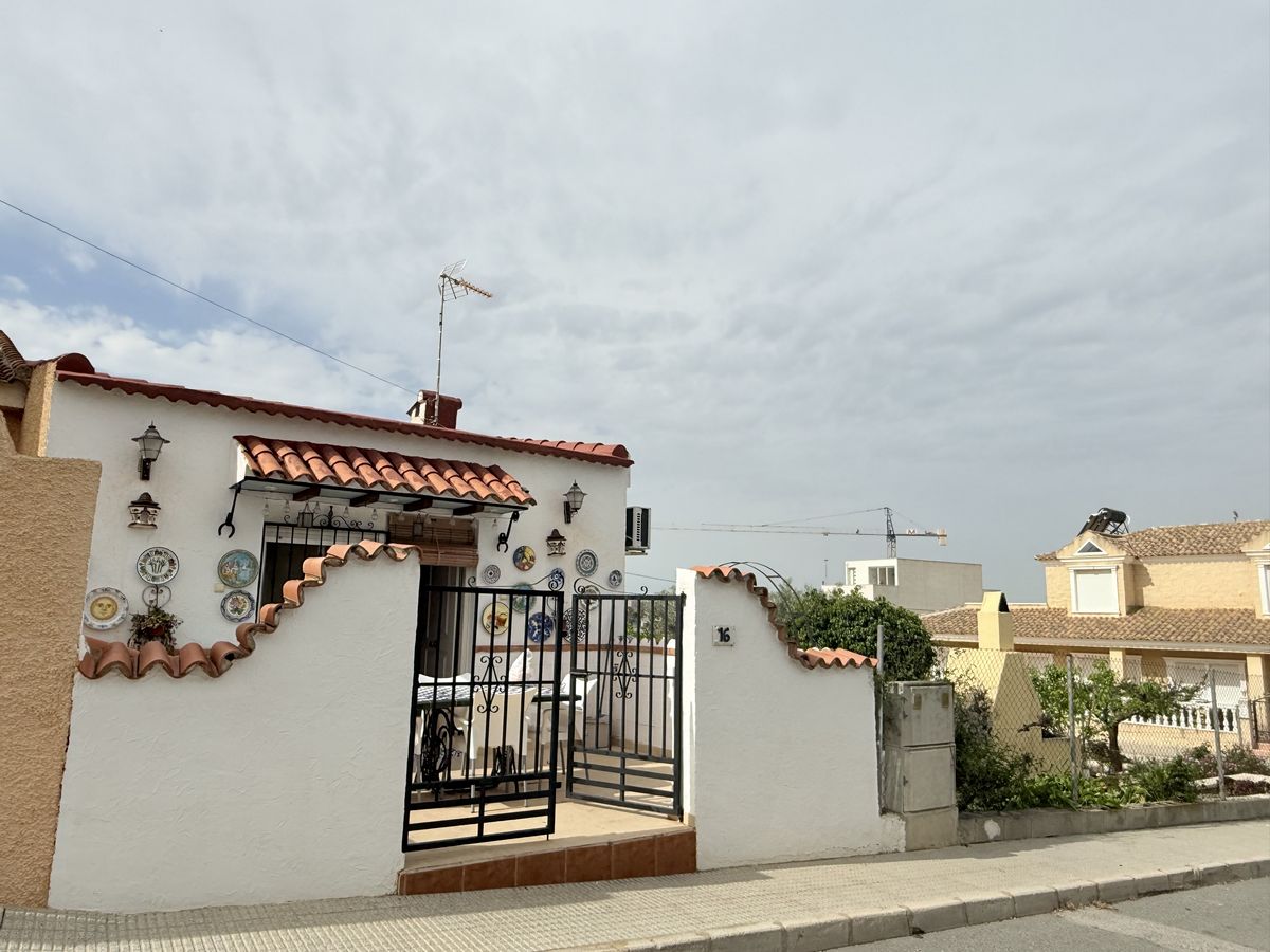 3 Bed, 1 Bath, HouseFor Sale, Benijofar, Alicante